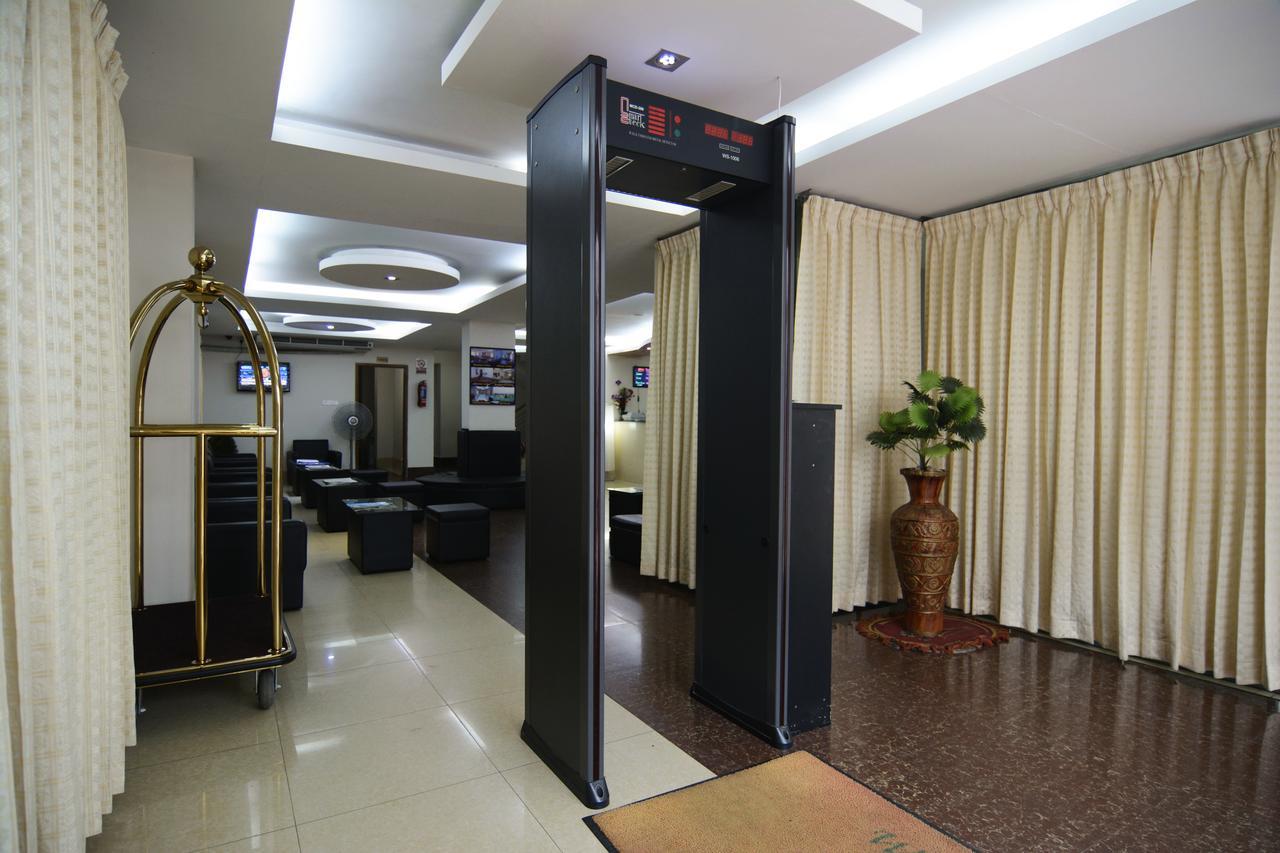 Holiday Xpress Dacca Exterior foto