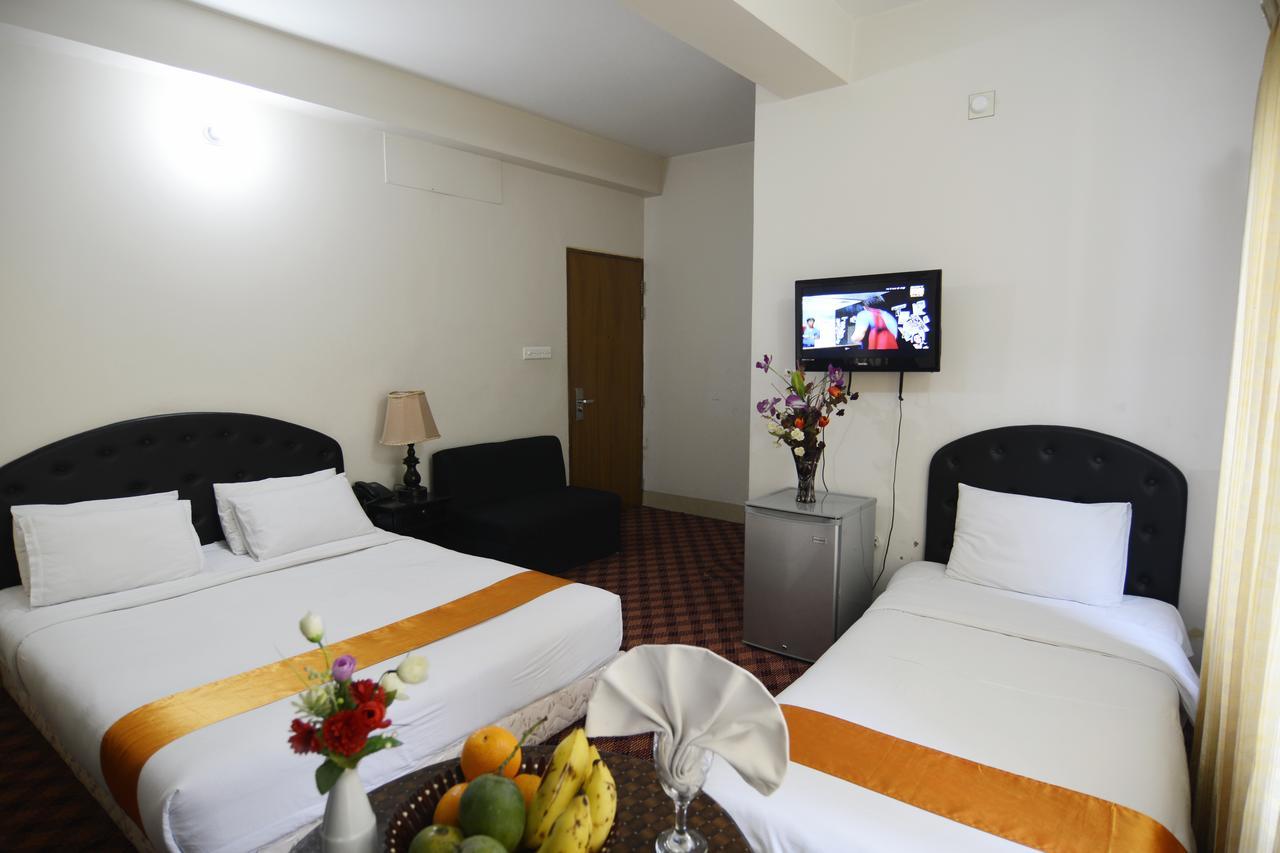 Holiday Xpress Dacca Exterior foto
